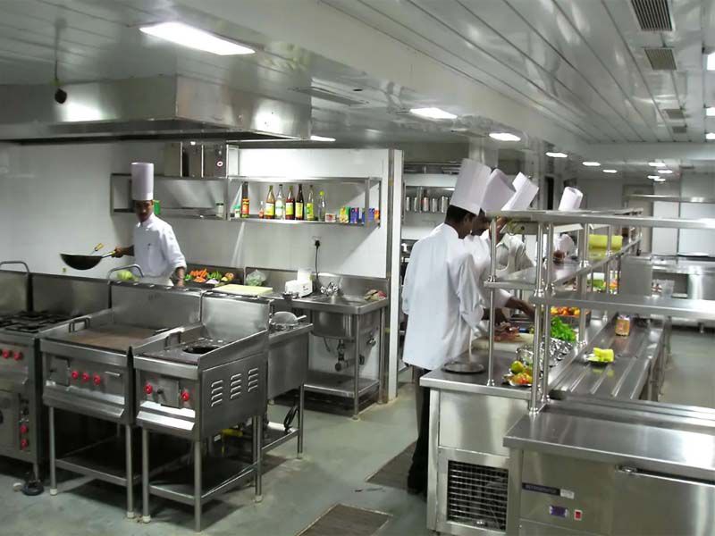Bếp hầm công nghiệp cho nhà hàng
